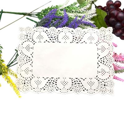 China Sustainable Hot Selling Good Quality Colored Environmental Rectangular Lace Doily Paper Doilies for sale