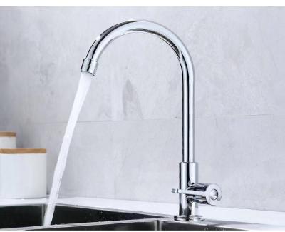 China Pull Out High Quality Single Rotatable Splash Proof Cold Water Spray Kitchen Stainless Steel Sink Faucet for sale