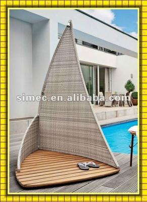 China Garden Set Outdoor PE Wicker Rattan Beach And Pool Shower for sale