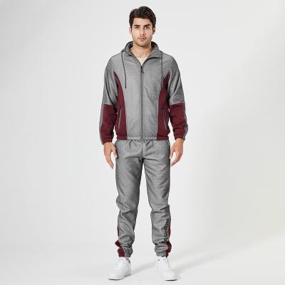 China Breathable Custom Jogging Polyester Man Tracksuits / Cotton Tracksuit Set Sportswear Set for sale