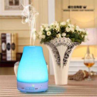 China Hotel Led Scent Night Lamp Therapy Machine Humidifier 120ml Ultrasonic Sake Bottle Diffuser Humidifier for sale