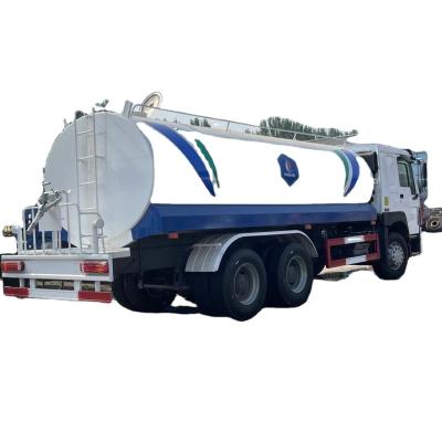 China High pressure road sweeper Water Tank Truck for Travel Trailer from SINOTRUK howo 6x4 for sale