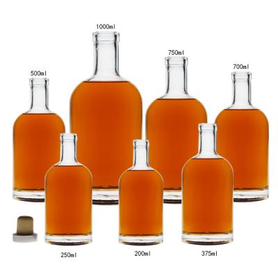 China Best Quality Customized 1000ml Beverage, 750ml, 700ml, 500ml, 375ml, 250ml, 200ml Glass Bottle With Cork Glass Liquor Vodka Fancy Bottle for sale