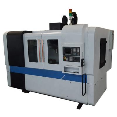 China Factory CNC Milling Machine Vertical Center XH7136 for sale