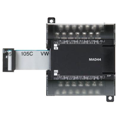 中国 プログラム可能な論理制御のOmron CP1W-MAD44 PLCアナログ入力/出力 販売のため