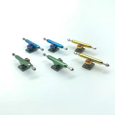 China Factory price young fingerboard cheap trucks 32 for sale