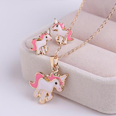 China Wholesale FASHIONABLE Jewelry Oil Painting Horse Necklace Set Creative Animal Unicorn Earrings Cartoon Pendant Necklace Set For Women for sale