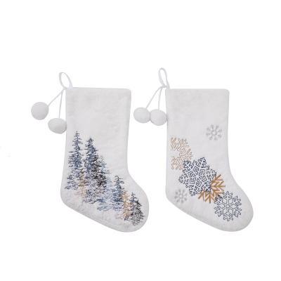 China 2021 Fashionable New Style Border Christmas Ornaments Thick Wool Socks Hotel Homewear Christmas Stocking Christmas Gift Knitting Bags for sale