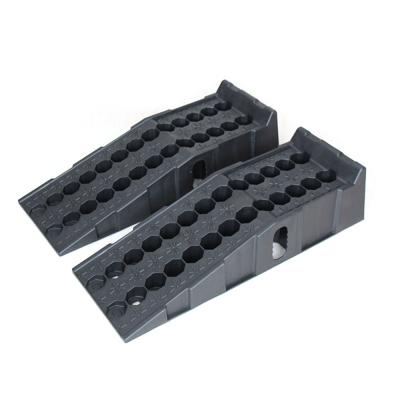 China Portable Outdoor Heavy Duty Plastic PP Low Profile Car Service Ramps For Vehicle Oil Changes for sale