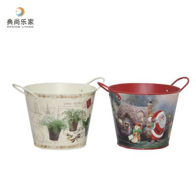 China CLASSIC Indoor Home Decorative Decoupage Metal Bucket Flower Planter With Handles for sale