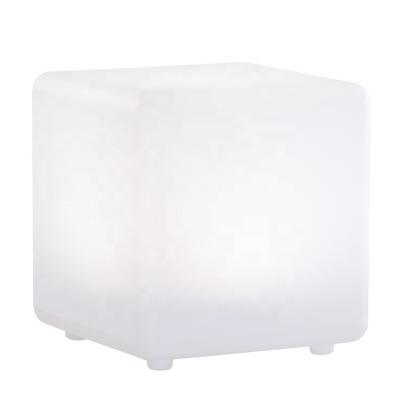 China 20Cm High Quality Led Cube Home Widely Used Superior Light Weight Cube For Outdoor for sale