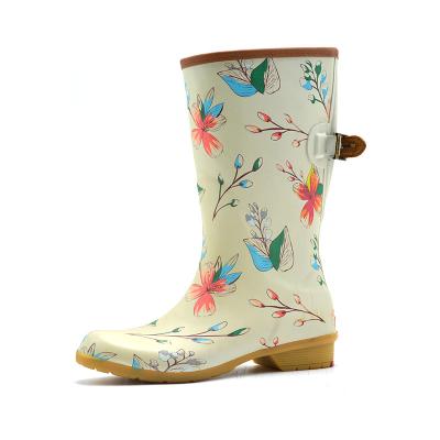 China Fashionable Rubber Rain Boots Adult OEM Rubber Printed Rain Boots Hot Selling Rain Boot for sale