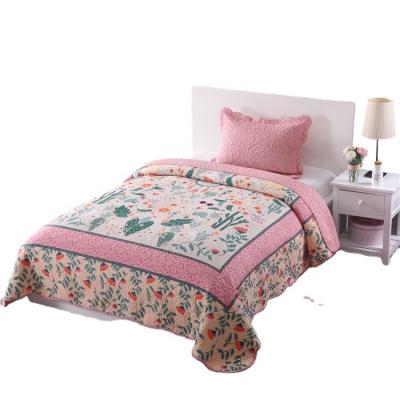 China Folded Floral Cute Animal Kids Bed Three Piece Set for sale