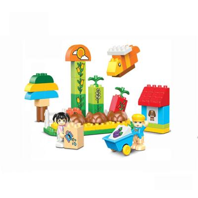 China Building Toy Children's Educational Wholesale Plastic Model Building Blocks for sale