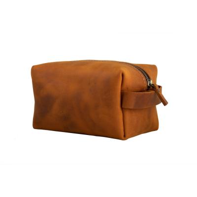 China Fashion Boshiho Crazy Horse Genuine Leather Makeup Bag Customized Leather Bag Men Toiletry Gift Groomsmen Toiletry Bag Customized for sale