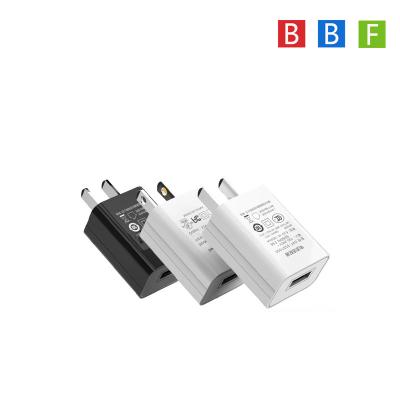 China Hot Sale 5V 1A Smart Phone Wall Mount USB Power Adapter Accessory Charger For iPhone for sale