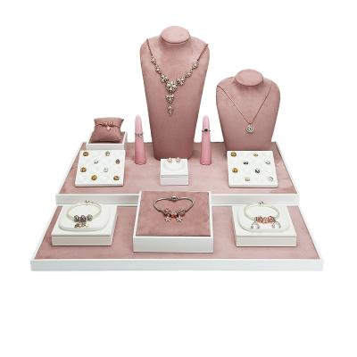 China Durable Custom Pink Exhibit Jewelry Organizer Holder Display Props Jewelry Display Set For Counters for sale