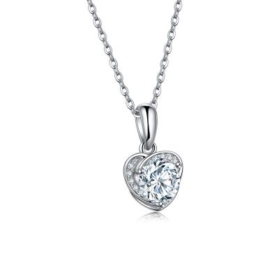 China CLASSIC Heart Shape Silver Moissanite Diamonds Pendant Necklace S925 For Ladies With Free Engraving for sale