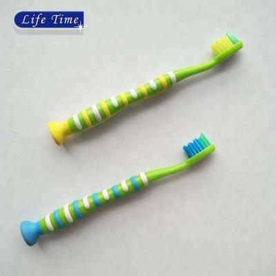 China OEM 3+years anti-slip custom kids cobor toothbrush for sale