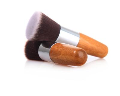 China Hot Portable Makeup Brush Smudge Brush Amazon Travel Single Base Sweeps Bamboo Handle Kabuki Makeup Foundation Brush for sale