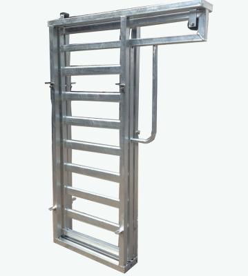 China Heavy Duty Sliding Farm Livestock Farm Equipment Cattle Gate for sale