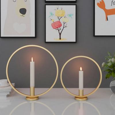 China Hot Selling Decoration SWS097 Golden Amazon Circle Romantic Wedding Black Candle Holder For Dinner Table Decoration for sale