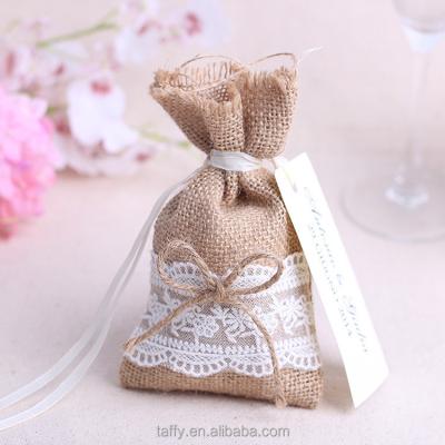 China Recycled Materials Wedding Supplies Vintage Bridal Shower Burlap Lace Burlap Wedding Favor Candy Gift Bag for sale