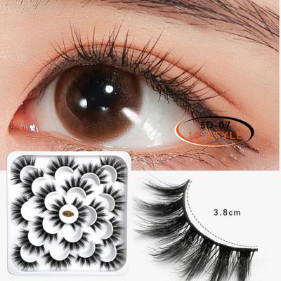 China 3d Mink Eyelashes Vendor 20mm Mink Eyelashes 25mm Natural Short Lashes Mink Eyelashes Custom Made for sale