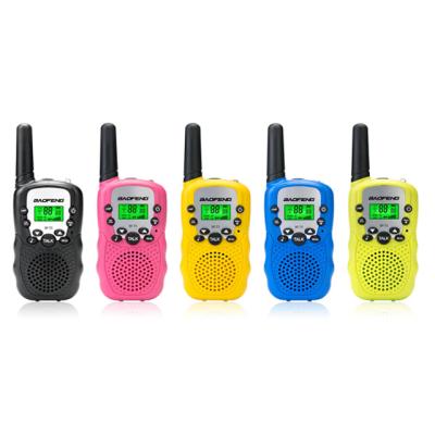 China School 2 Unit Packing Mini Radio Double PTTs Kids Baofeng Walkie Talkie T3 UHF 400-470mhz 1500mah 1500mah Battery For Kids for sale