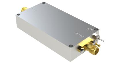 China 1-18 GHz P1dB 9dBm Banda Larga Amplificador de baixo ruído para comunicação por satélite,sistema de medição com baixo nível de ruído à venda