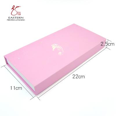 China Fechamento magnético de Mink Eyelash Packaging Box With da cor cor-de-rosa oriental à venda