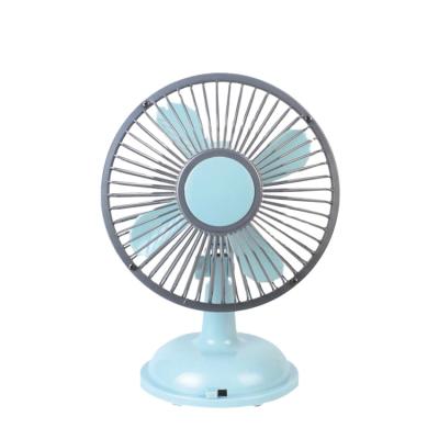 China 5 Inch Mini Desktop Fan Portable Uni Straight Swinging USB Fan Battery Decorative Fan for sale