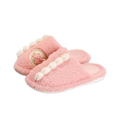 China CUSHIONING Beautiful Soft Sole Winter Slippers Warm Casual Shoes for Woman Hairy Bedroom Shoes Indoor Slippers for sale