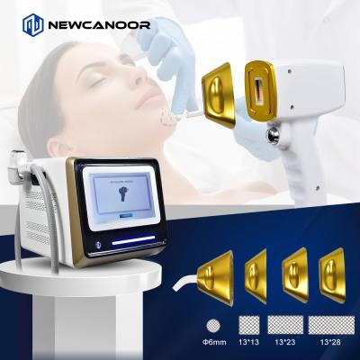 China Draagbare laserhaarverwijdering 4 golflengte ijs titanium diode laser schoonheidsmachine Te koop