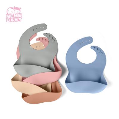 China Reusable Baby Teething Pink Silicone Bib Waterproof With Multiple Color Choices for sale