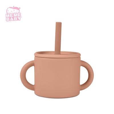 Chine tasse de casse-croûte de silicone de la catégorie 220ml comestible avec le couvercle et le Straw Multiple Color Choices à vendre