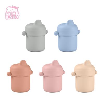 China OEM Welcome Leak Proof Portable Silicone Feeding Cup With Lid for sale