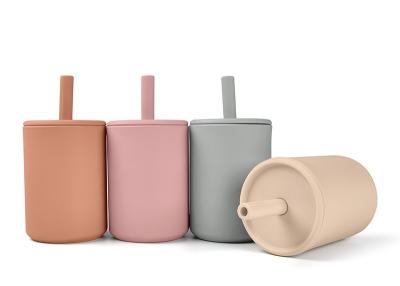 Chine Tasse sûre BPA de casse-croûte de silicone de tasse de Sippy de silicone de morsure d'approbation de la CE libre à vendre