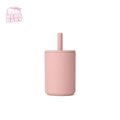 Chine tasse de Sippy de silicone de 180ml Memebaby avec Straw Multiple Color Choices à vendre