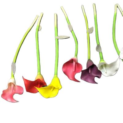 China Premium Quality Strip Material Artificial Calla Flowers For Product Friendly-Environmental Artificial Calla Lily Stem for sale