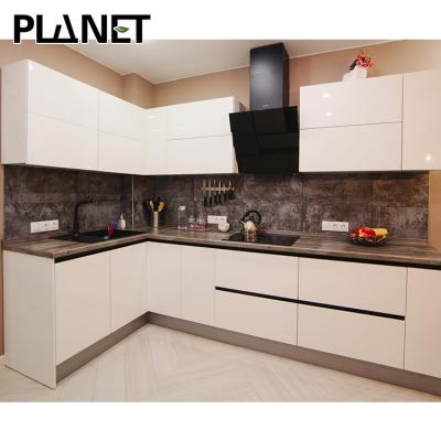 China EUROPEAN Italian Luxury Modern Small Oak Solid Wood Pastel Color Customize Kitchenette Cabinet Kitchen Set for sale