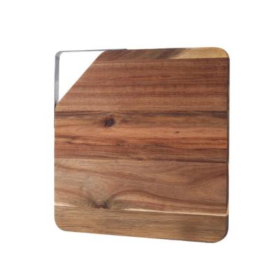 China Custom Made Acacia Wooden Kitchen Cutting Board Viable Large Cutting Plates With Handle Can Be Hung for sale