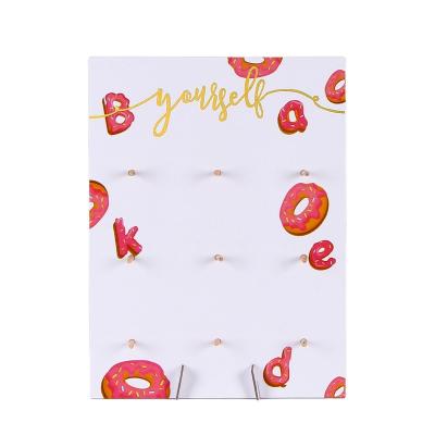 China New Style Fashion Light Weight 40*30*0.3cm Cardboard Paper Donuts Paper Holder for sale