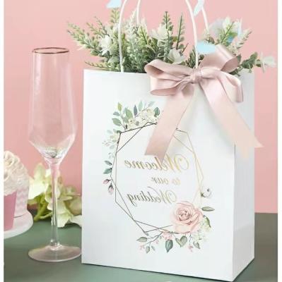 China Empty Gift The Floral Wedding Gift Box Wedding Insti Wedding Candy Box Wedding Candy Box Floral Bow Gift Bag Box With Keepsake Christmas New for sale