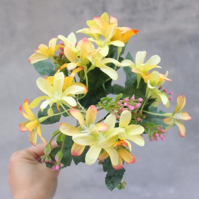 China Wedding& Home& Office Decoration Flower Plants New Design 5 Branches 20 Heads Oil Painting Daffodils Flower Bouquet for sale