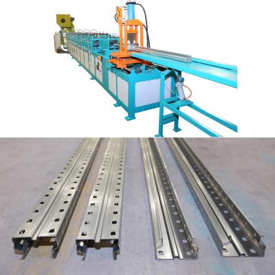 China Factory Warehouse Metal Storage Drive In Pallet Racking Roll Forming Machine en venta