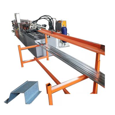 中国 Construction worksÂ   Light Gauge Omega Type Steel Roll Forming Machine Steel Truss Machine For Metal Framing Skeleton System 販売のため