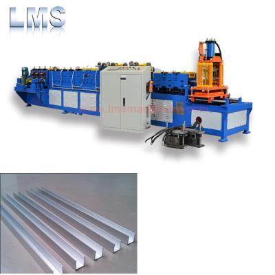 Cina Hotels Lower Price And High Quality U Channel Roll Forming Machine in vendita