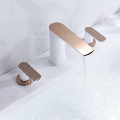 China Three Piece Metered Faucets Chrome Basin Faucet Bathroom Tub Filler Basin Faucet for sale