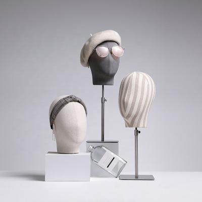 China Other clothing store hat model head props men and women earrings display stand window dummy head model display stand for sale